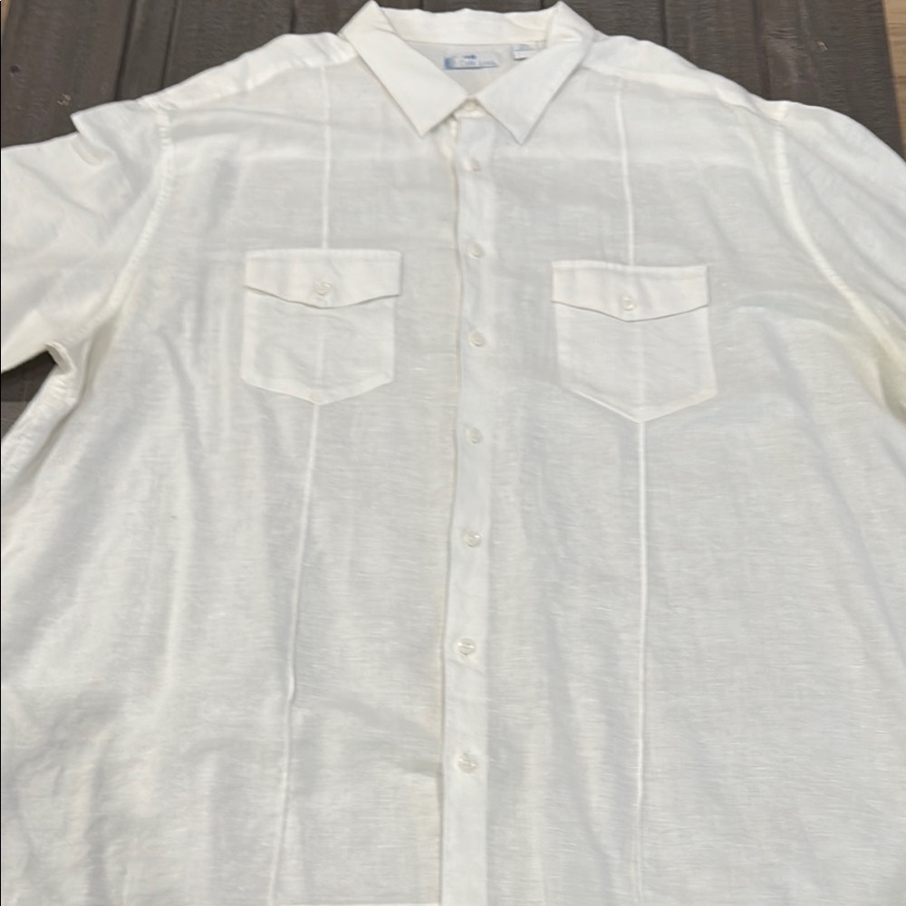 Cafe Luna Men's White Button-Up Shirt